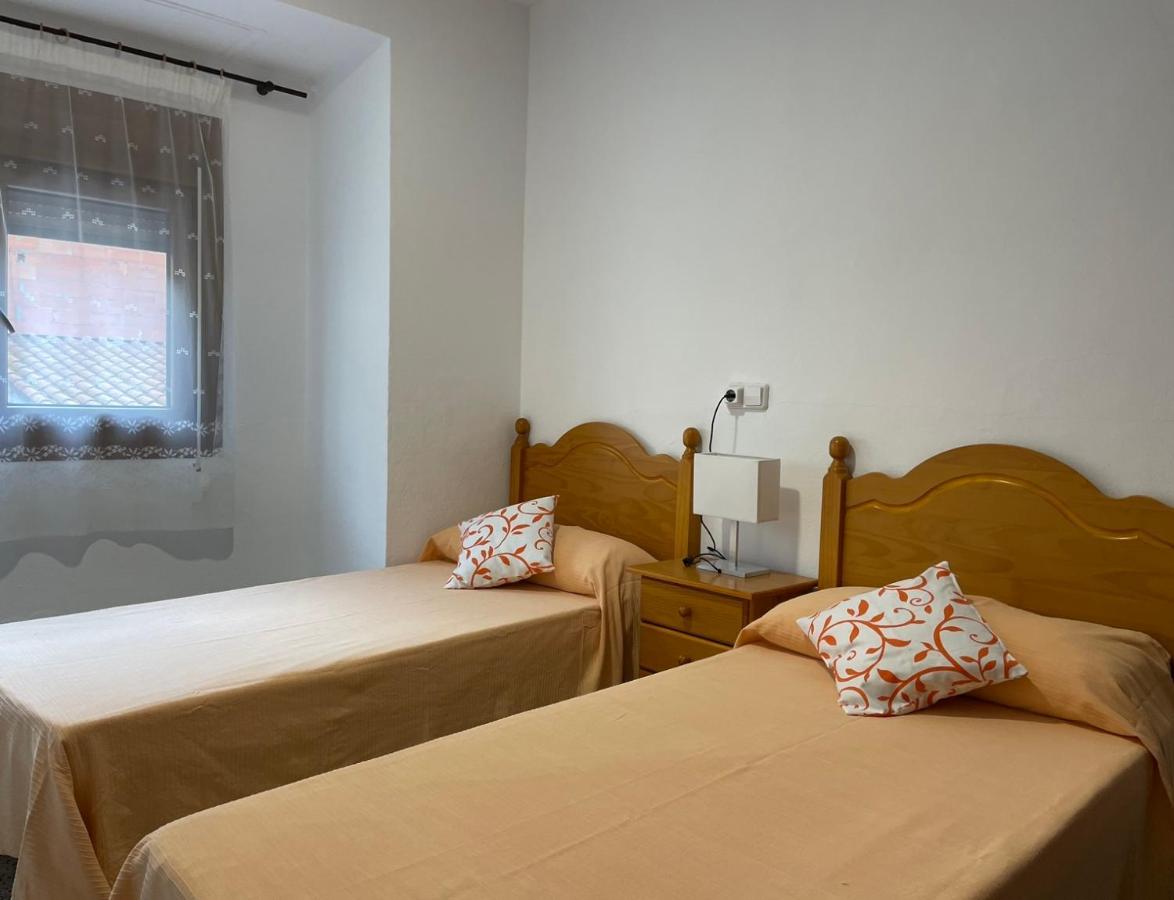 Apartament Can Lopits L' Escala Esterno foto